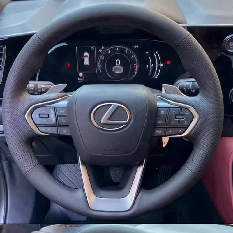 手縫いの本革ステアリングホイールカバー,黒,赤,滑り止め,Lexus nx250,nx260,nx350,nx350h,nx450h,2022, 2023