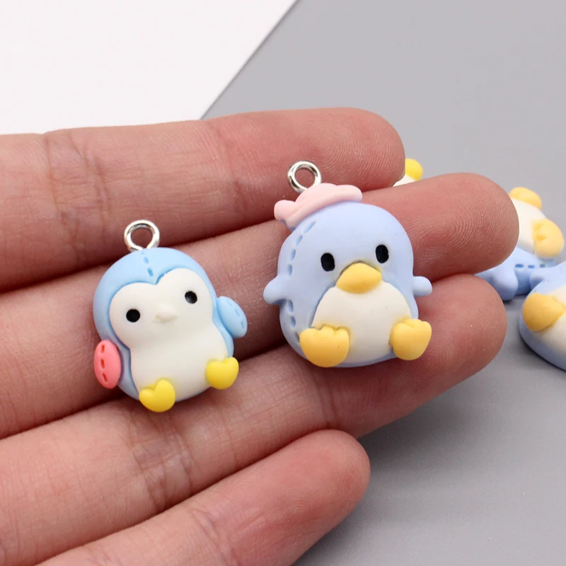 

Mix 10pcs/pack Kawaii Antarctic Penguins Resin Charms Cute Flatback Cartoon Pendant For Earring Bracelet DIY Jewelry Make