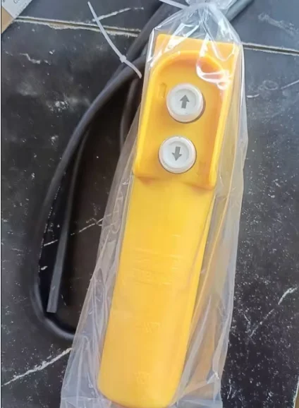 Electric Hoist Crane Switch Single-phase 220V Mini Pushbutton Switch Up Down Handle Controller for Hoist Winch Lifting Equipment