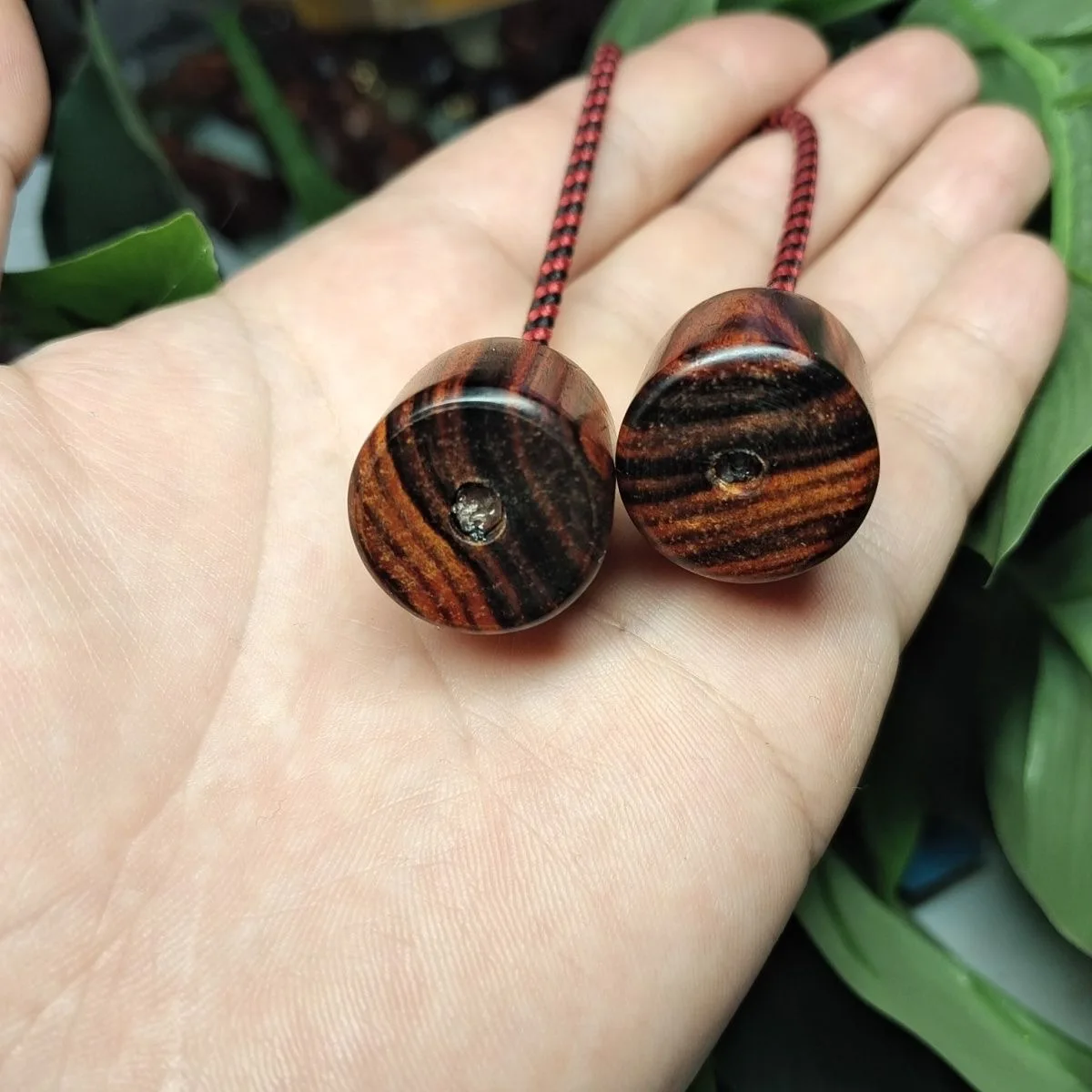 Jouet Fidget en bois rouge EDC Begleri, perles de souci, compétence des doigts, paracorde, Stress, Sport des doigts extrêmes, jouets Fidget TDAH