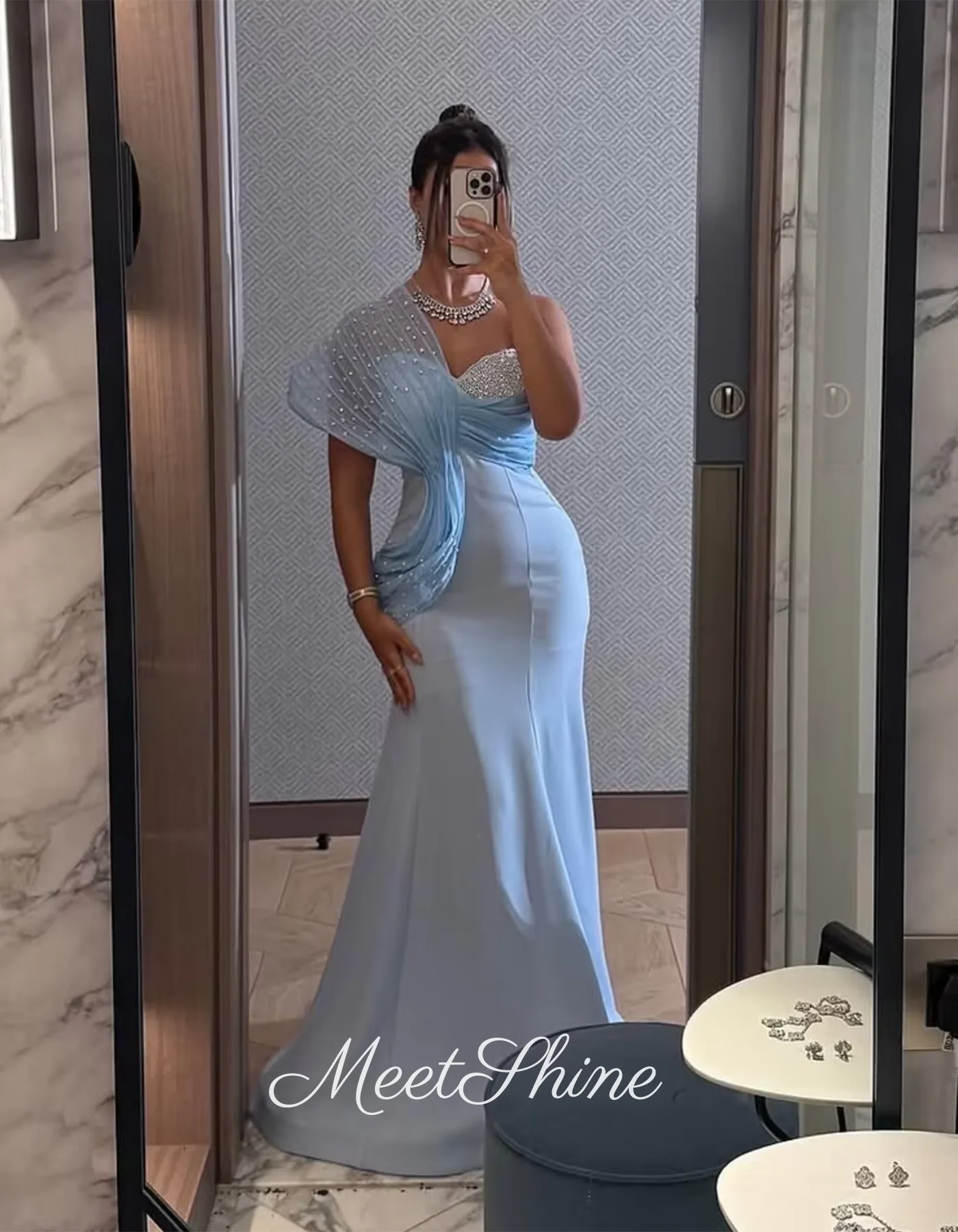 Abiti da sera blu Abiti da ballo monospalla in raso semplice Lunghezza paillettes Piega Abito da cerimonia formale per occasioni di matrimonio 2025 Personalizzato