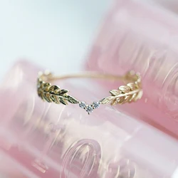 Leaves Straw Feather Rings For Women Elegant Style Cubic Zirconia Yellow Gold Color Career Gift Fashion Jewelry KAR348