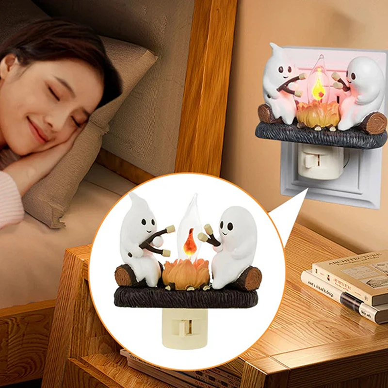 Veilleuse feu de joie fantôme avec prise américaine, lampe de feu de joie assise, décor de fête à la maison mignon, Halloween le plus récent, drôle, 2024