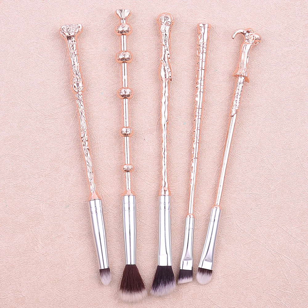 5pcs Harri Gold Color Magic Wand Potter Makeup Brushes Concealer Brush Blush Loose Powder Brush Eyeshadow Brush Beauty Tools