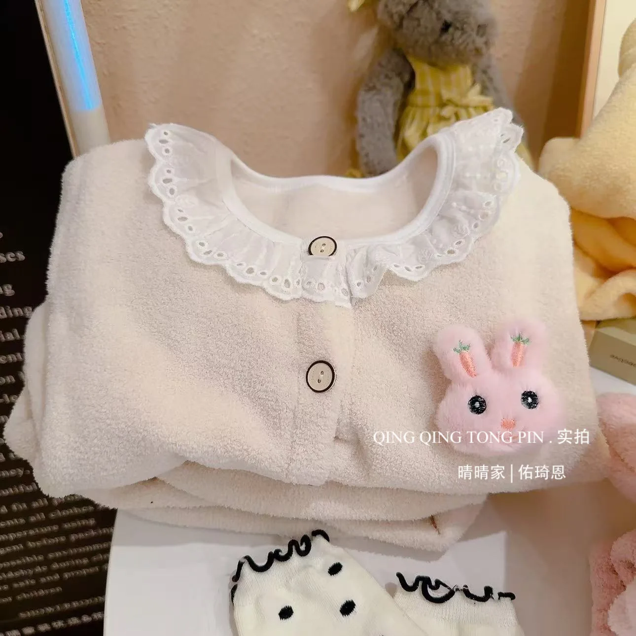 

Warm Sun in Winter Lace Home Clothes for Children Autumn/Winter Home Set for Girls, Lace Round Neck Casual Two Piece