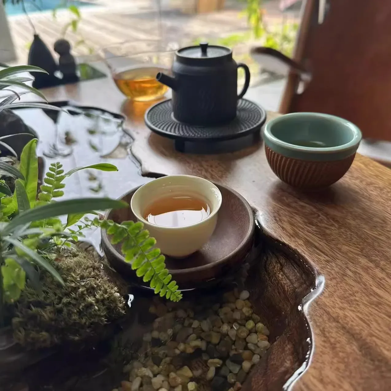 small curved water flow walnut new Chinese fish tea table coffee table balcony ecological small tea table