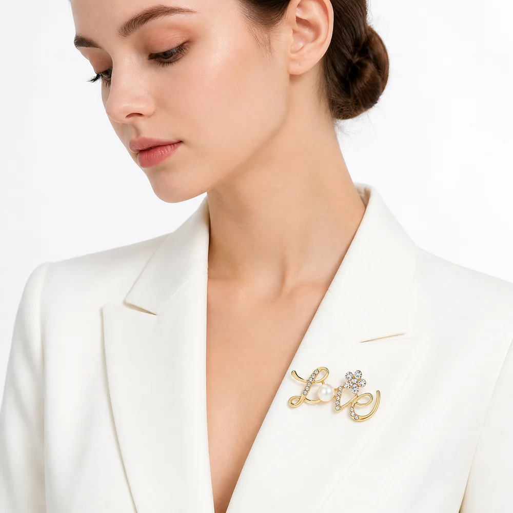 Faux Pearl Love Letter Brooch Rhinestone Decorative Cardigan Clip Safety Pin Back Sparkling Clothing Fixing Pins Women's Jewelry