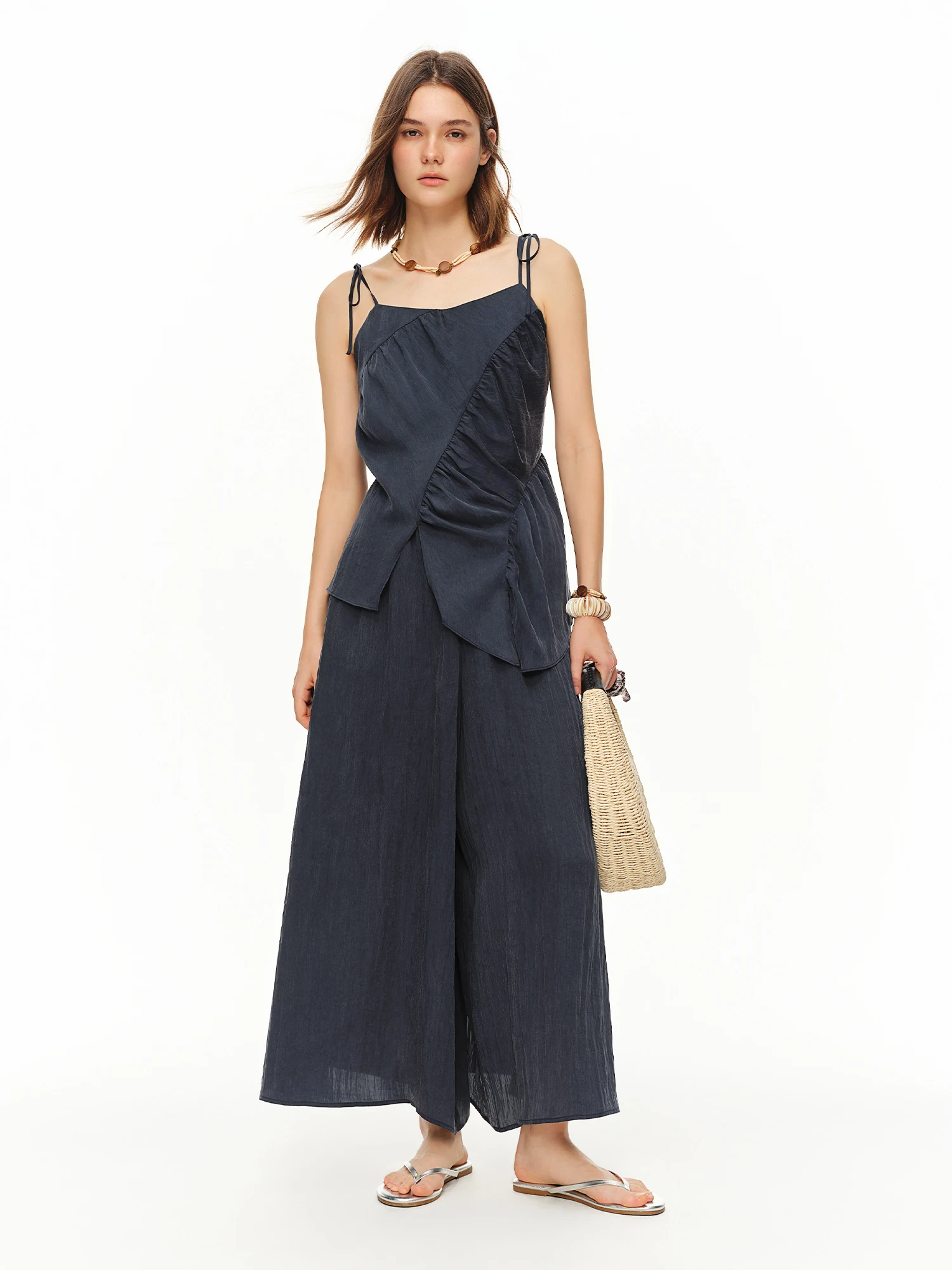 Thumbnail 2 - #16 Compare Relaxed Fit Pants Before You Buy