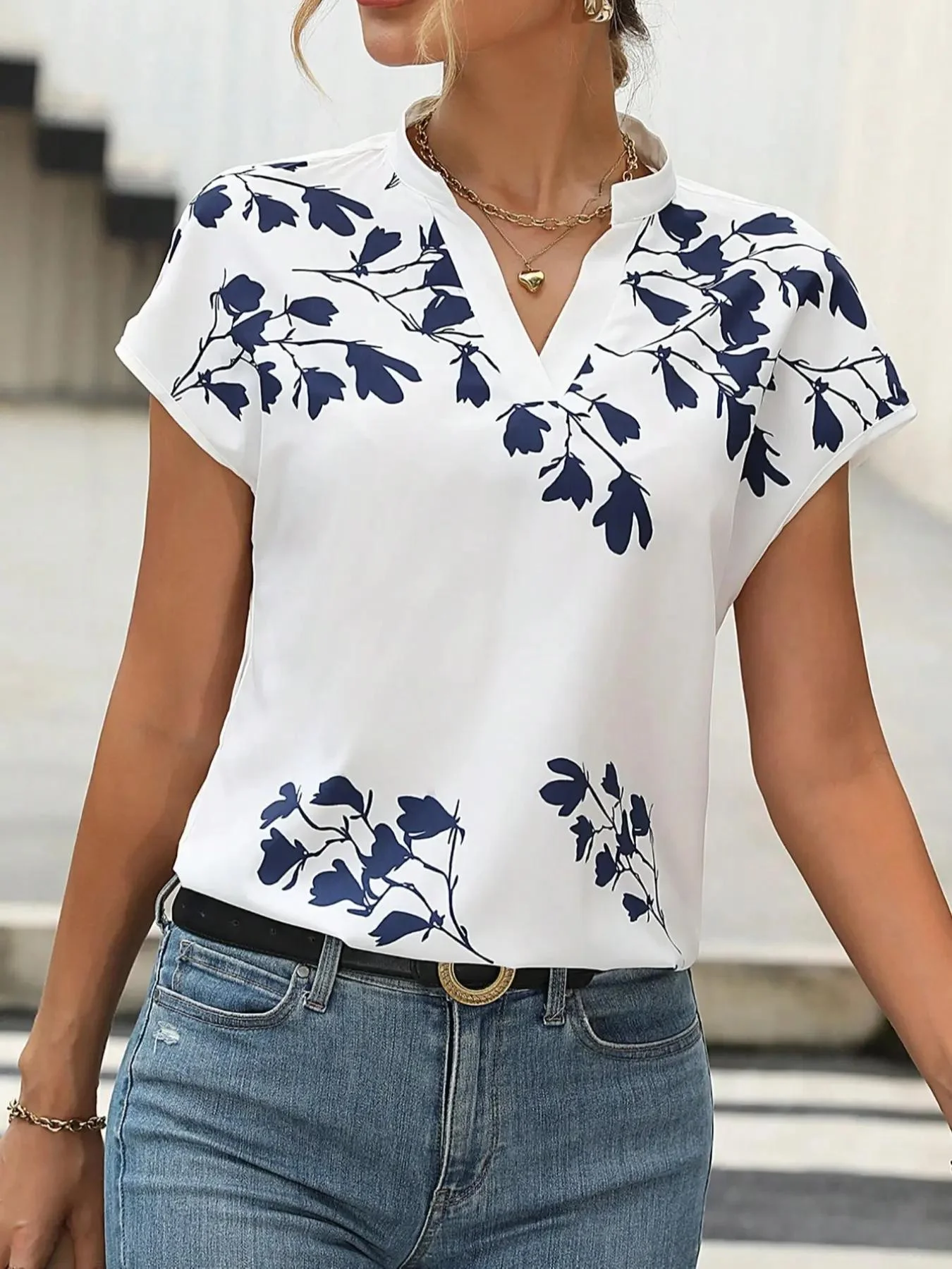 Women's Leaf Print V Neck Blouse, Casual Rolled Sleeve Top for Summer, Women's Clothing for Daily Wear, Shirts