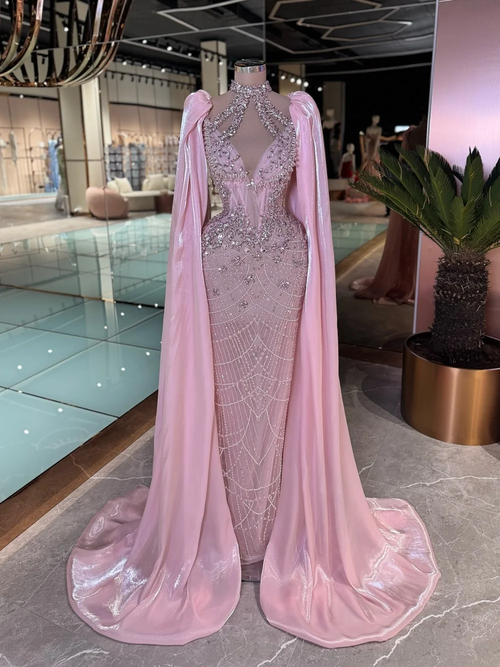 Fashionable Cape Evening Dress 2026 Classic Crystal Beaded Party Gown Elegant A-line Floor Length Party Dresses