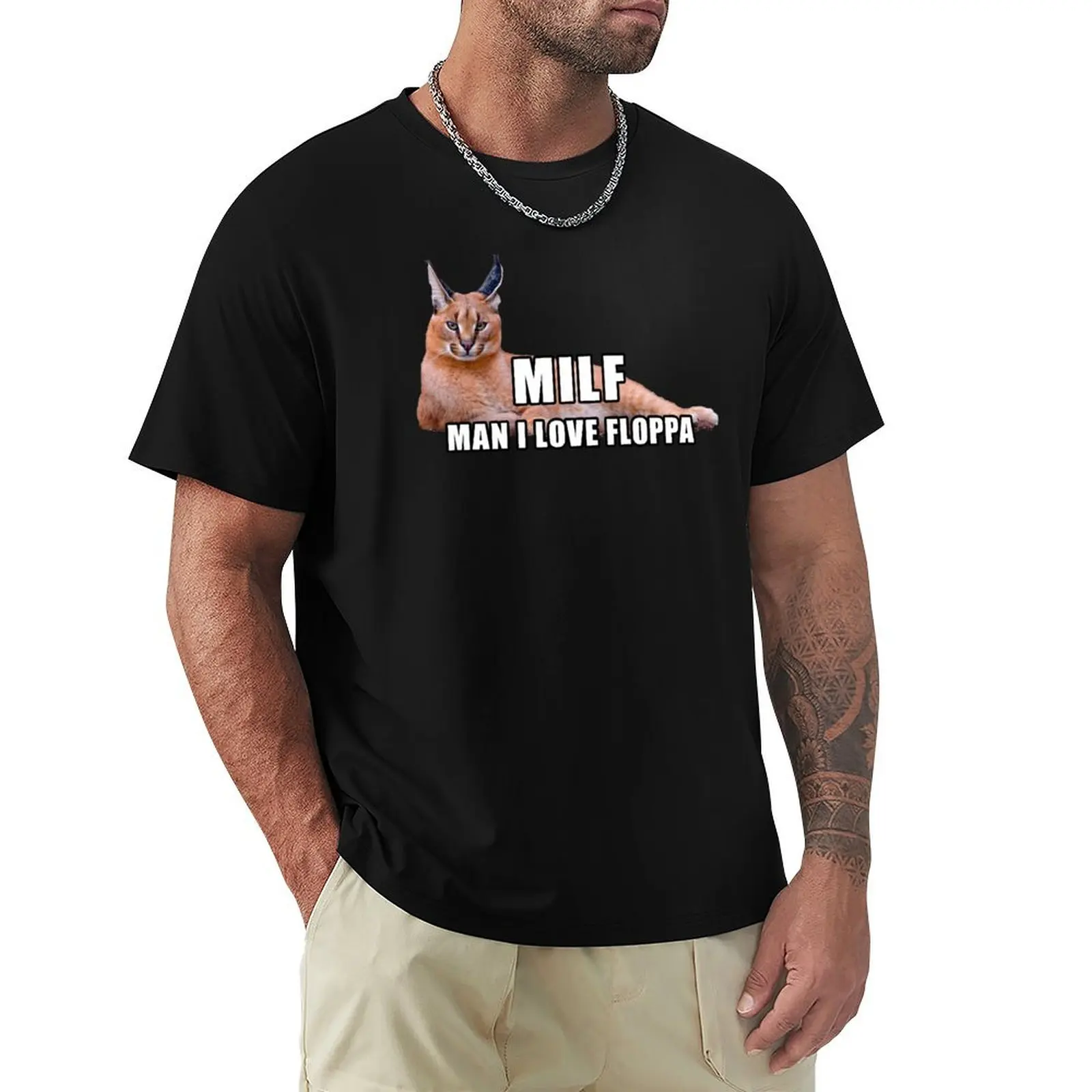 Camiseta de algodón básico suave al tacto con estampado de meme de Big Floppa y Big Floppa Baby Caracal