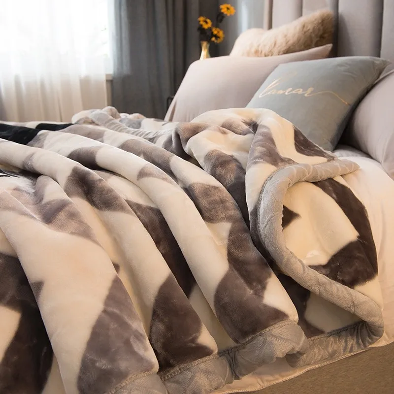Raschel Blanket Double-Layer Thickened Winter Warm Throw Blankets for Home Bed&Sofa, Soft Skin-Friendly Coral Flannel Blanket