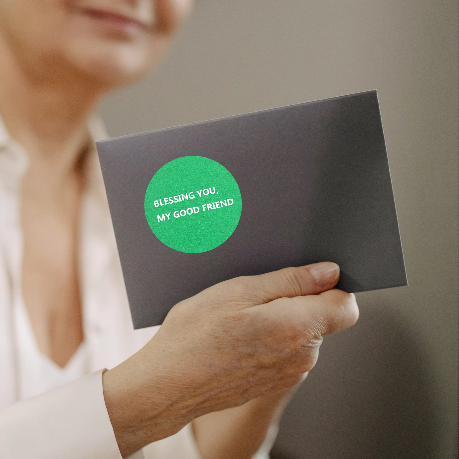 

1 Roll Round Label Sticker Blank Printable Adhesive Strong Labels for Mailing Price Address Printer Thermal Labels