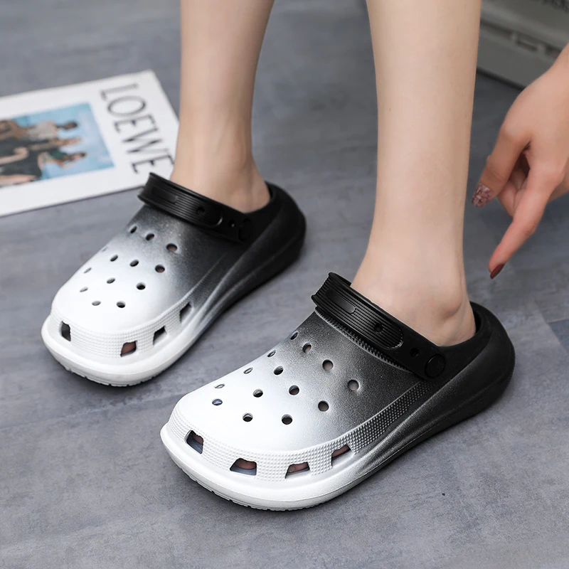 

Couple's Large-sized Gradient Fashion Color-blocking Summer Pullover Casual Quick-drying and Anti-slip Beach Slippers