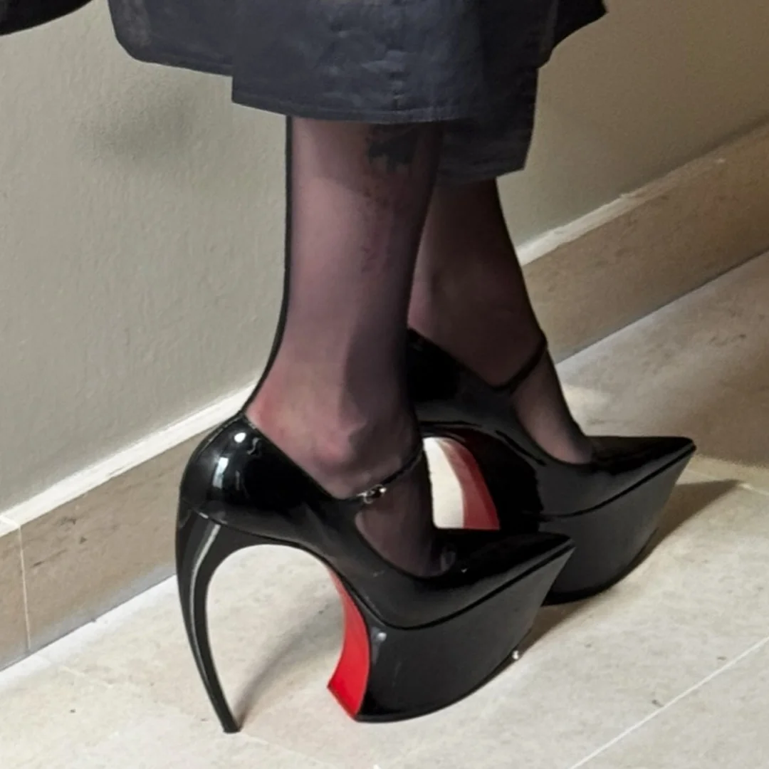 

Bend Heel Pointed-Toe Stiletto High Heels Red Soles Mary Jane Platform Single Shoes For Women Fashion Shows Buckle Strap Pumps
