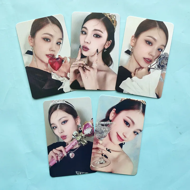 ITZY's "CHECKMATE" Album Postcard Member Personal Card Celebrity Peripheral