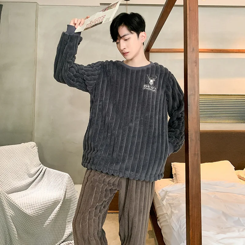 Baju Tidur Flanel Musim Dingin Fashion Korea untuk Pria 2 Buah Set Piyama Pakaian Tidur Pjs Hangat Bulu Karang Pria Piyama Homme