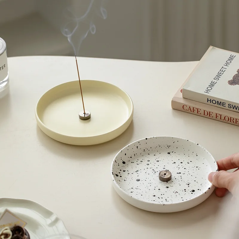 

Nordic Ins Style Simple Ceramic Incense Plate, Line Incense Insert Seat Tea Room Living Room Plate Incense Tray