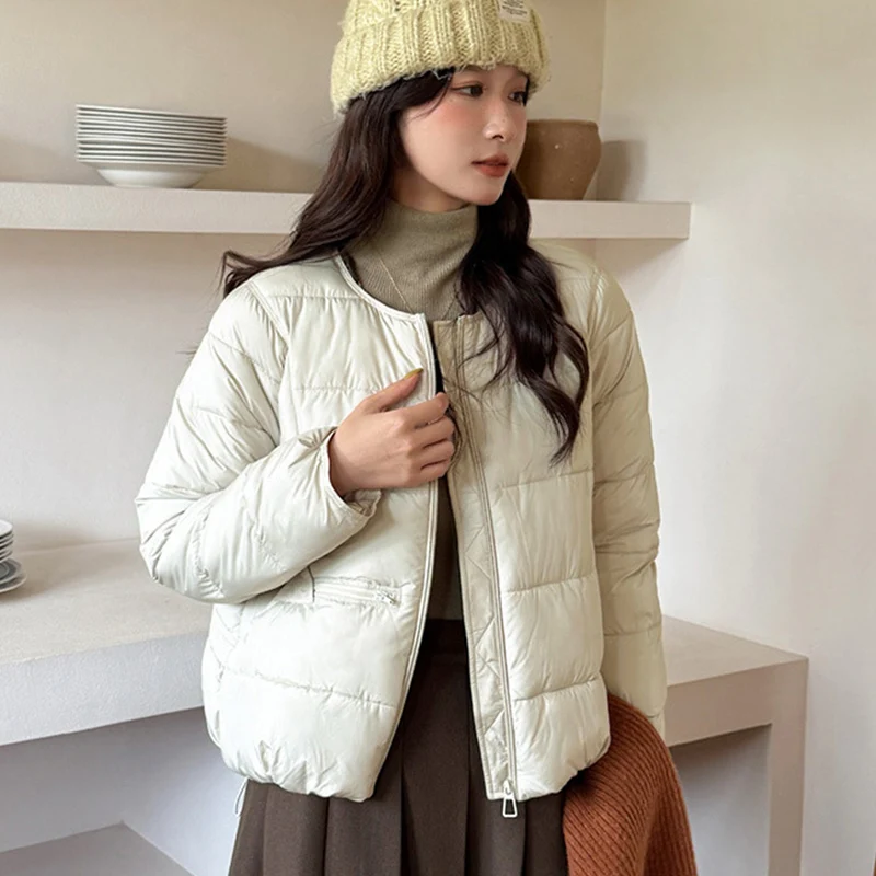 

2025 Winter Women Short Down Cotton Jacket for Women Chic Pocket O-Neck Coat Woman Casual All Match Padded Cotton Parkas Mujer