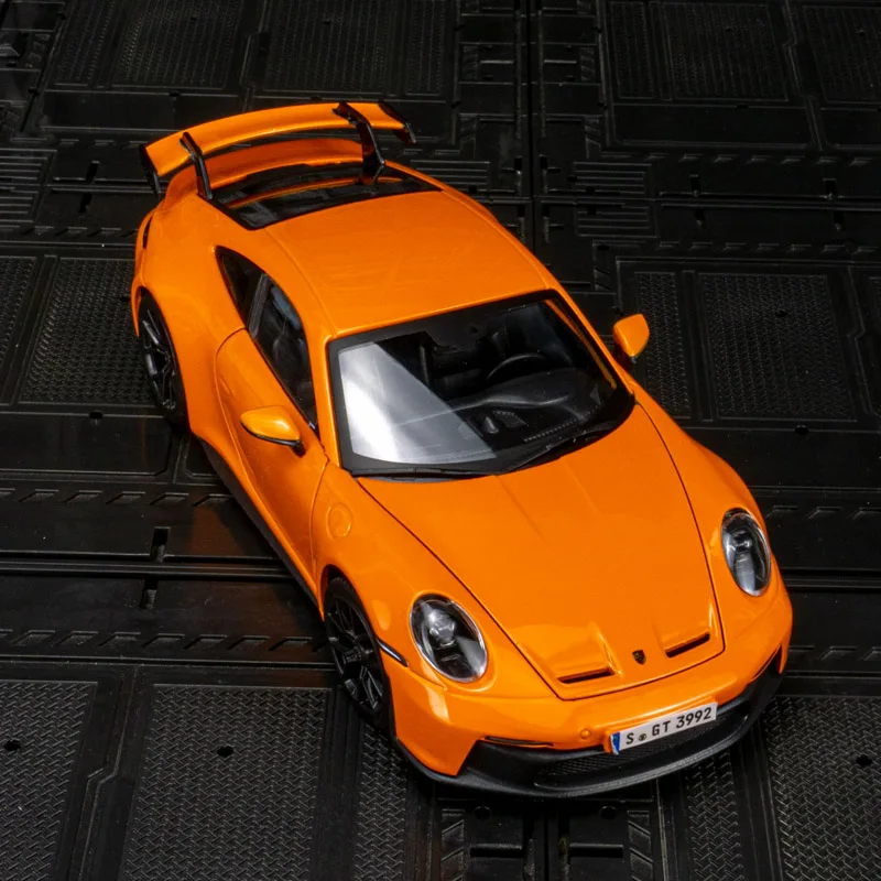 1:24 911 GT3 Nuova Lega di Lusso Veicolo Pressofuso Modello di Auto Sportiva Collezione Regali Pressofuso Giocattoli Hobby Voiture