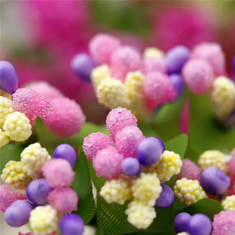 Hot البيع الاصطناعي رغوة صغيرة التوت باقة وهمية الفاكهة السداة حبة الزهور DIY بها بنفسك صندوق إكليل الزفاف سكرابوكينغ اكسسوارات