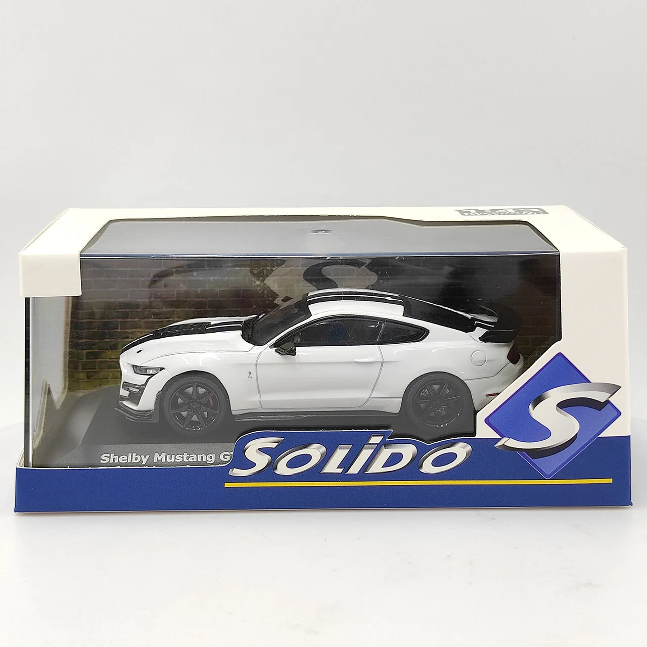 

Дефект поверхности краски, литой под давлением SOLIDO S, масштаб 1:43, Шелби Мустанг GT 500, модель автомобиля из сплава с быстрым треком, Коллекционная игрушка, подарок, сувенир