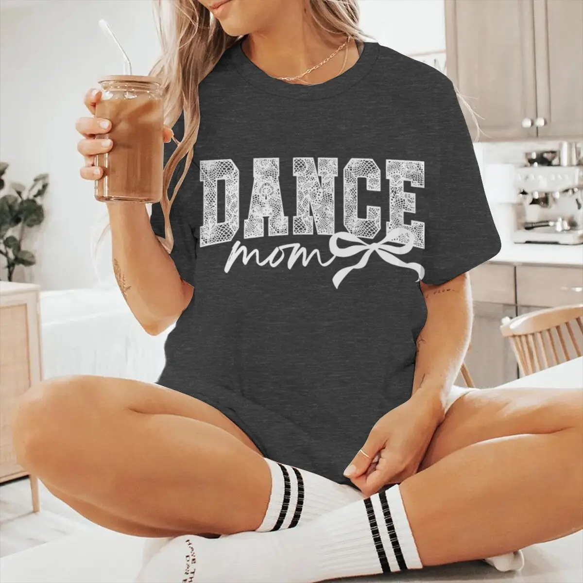 

Dance Mom Shirt Vintage Coquette Bow Print Tshirt Dance Lover Dancer Mama Life Tee Women Short Sleeve Casual Tops Gift For Mommy