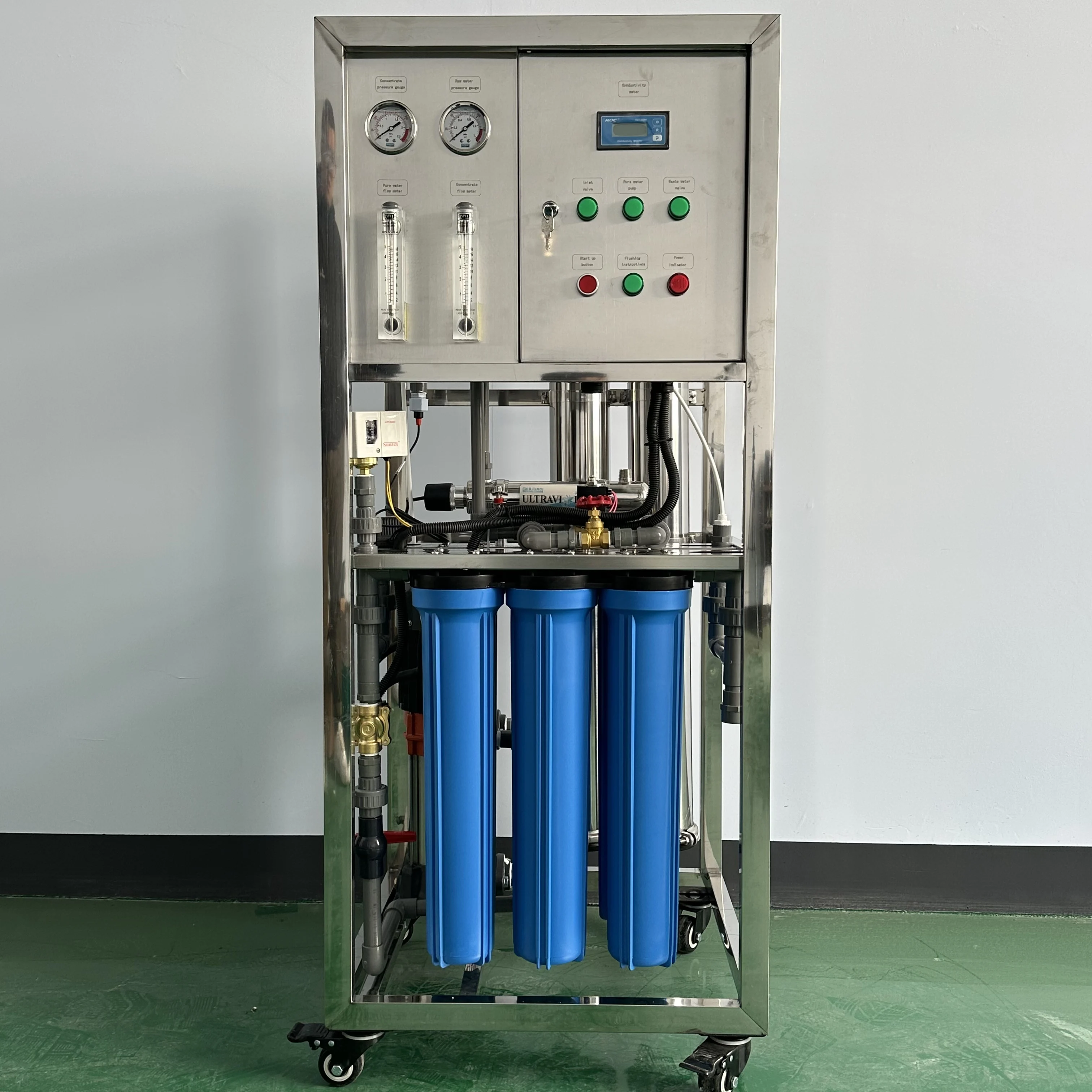 

Portable 500LPH RO Water Treatment System Small Capacity Reverse Osmosis Water Purifier for Hospital Laboratory and Office Use