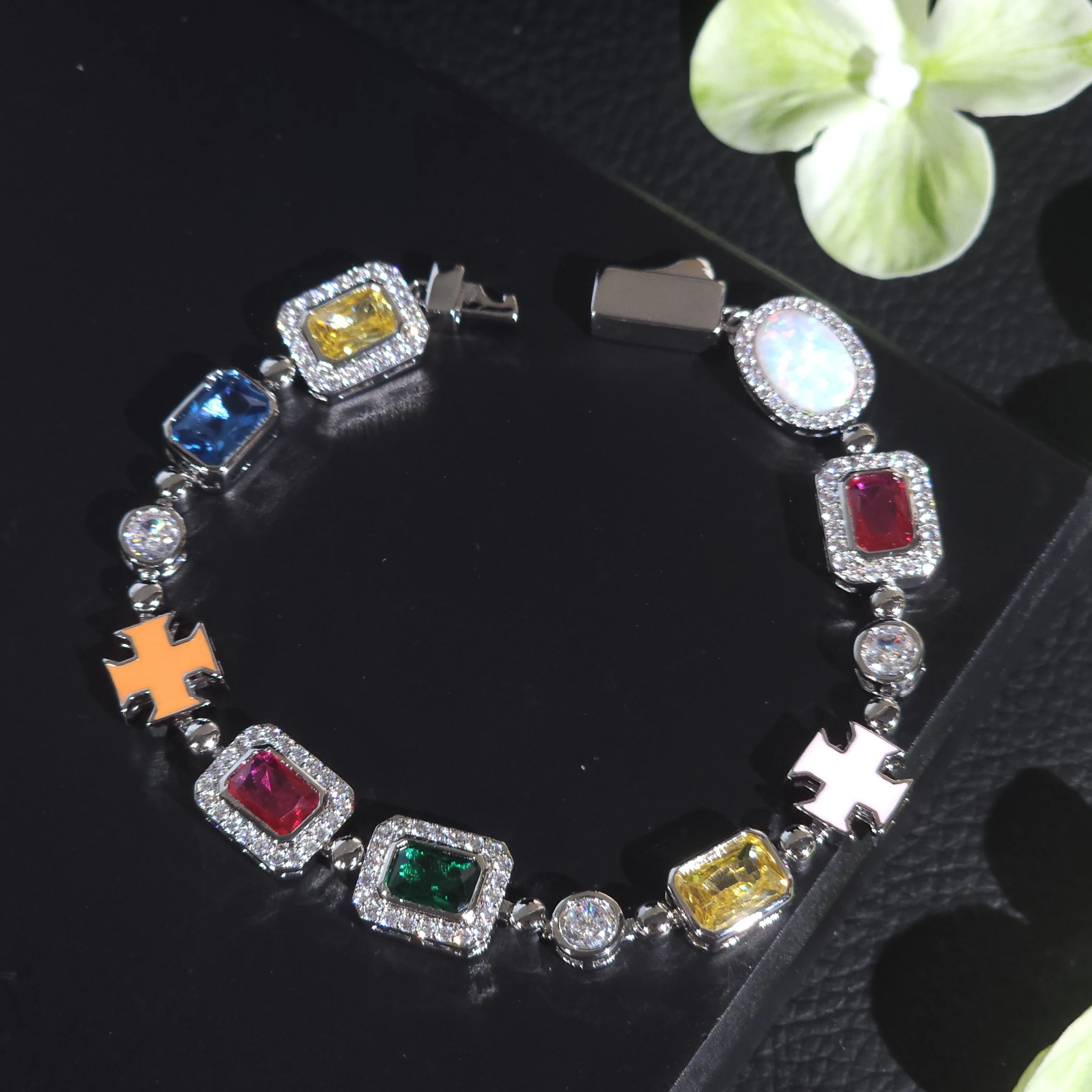 

Iced Mix Color Gemstones Bracele Cubic Zirconia Pink/ Green/ Yellow /Enamel Cross For Women Men Fashion Hip Hop Jewelry For Gift
