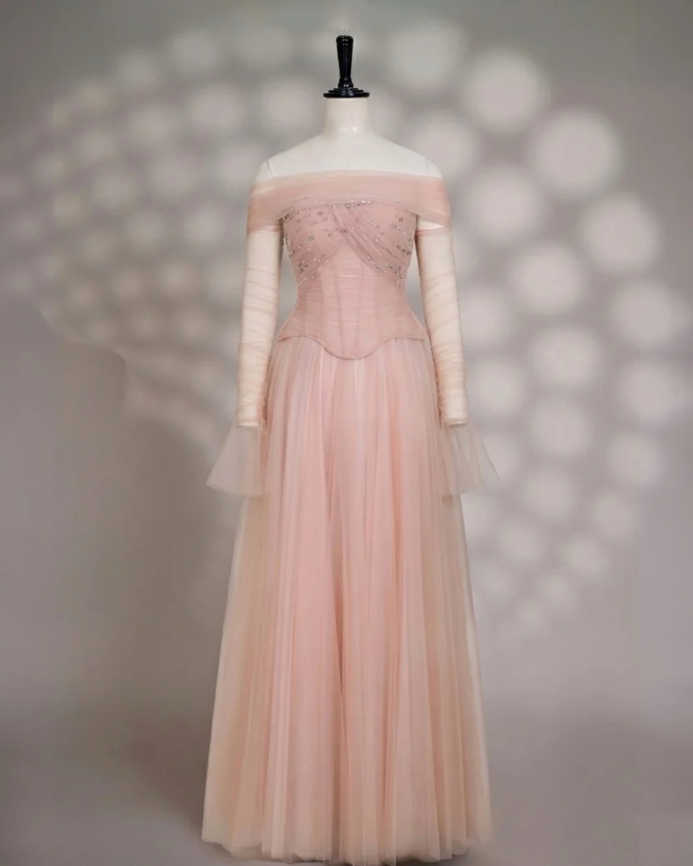 

Customized Pink Exquisite Tulle Pleat Beading Sequined Rhinestone A-line Off-the-shoulder Long Dresses Evening Dresses Fashion