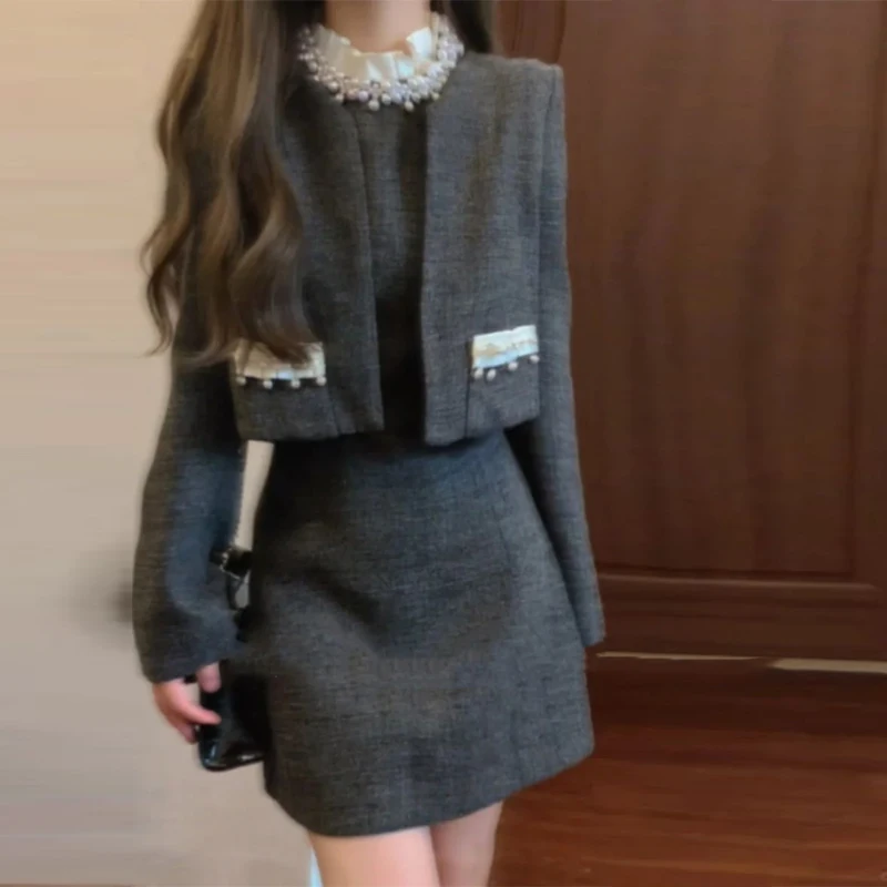 

Элегантный комплект в стиле богатой наследницы: платье и пальто в стиле «маленький аромат», осенне-зимний женский модный комплект с длинным рукавом и круглым вырезом