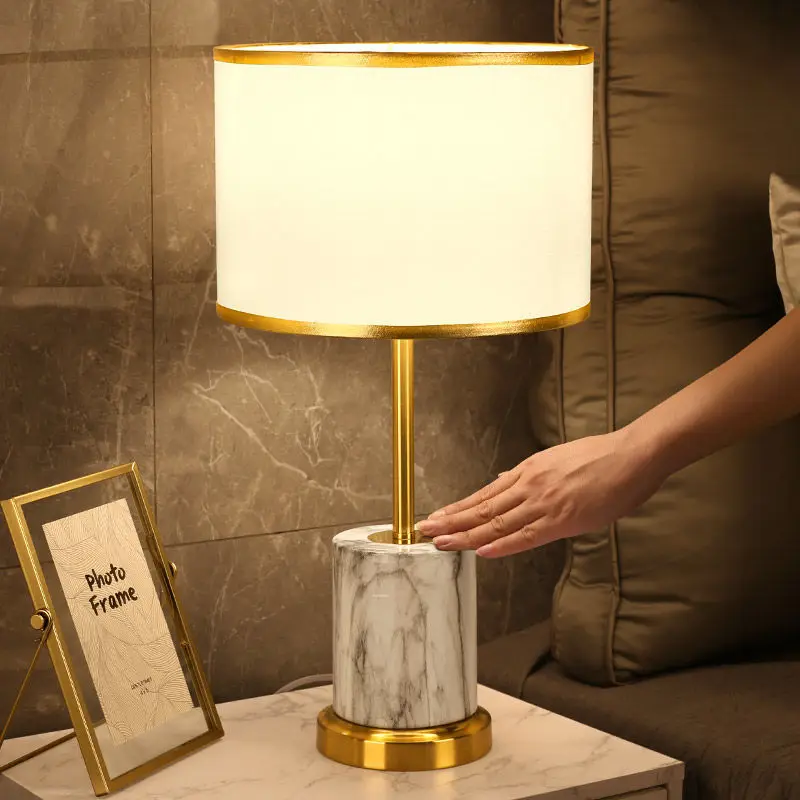 

Nordic light luxury bedside bedroom modern simple touch model room breastfeeding table lamp warm romantic living room study