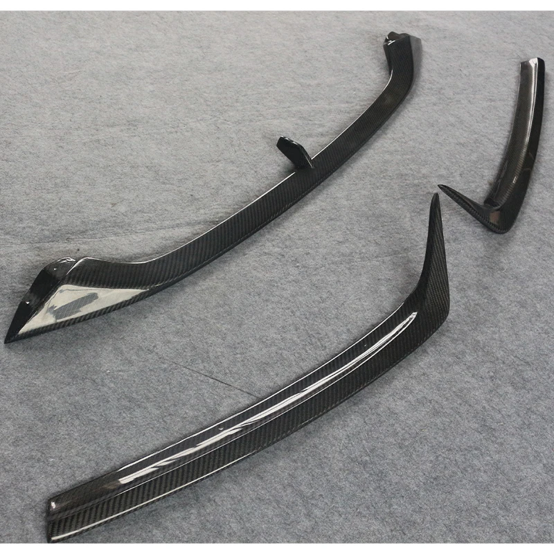 

modification upgrade wet carbon fiber body kit, front/rear lip plate bolt fixed with fog lamp, suitable for 2012-2017 F12