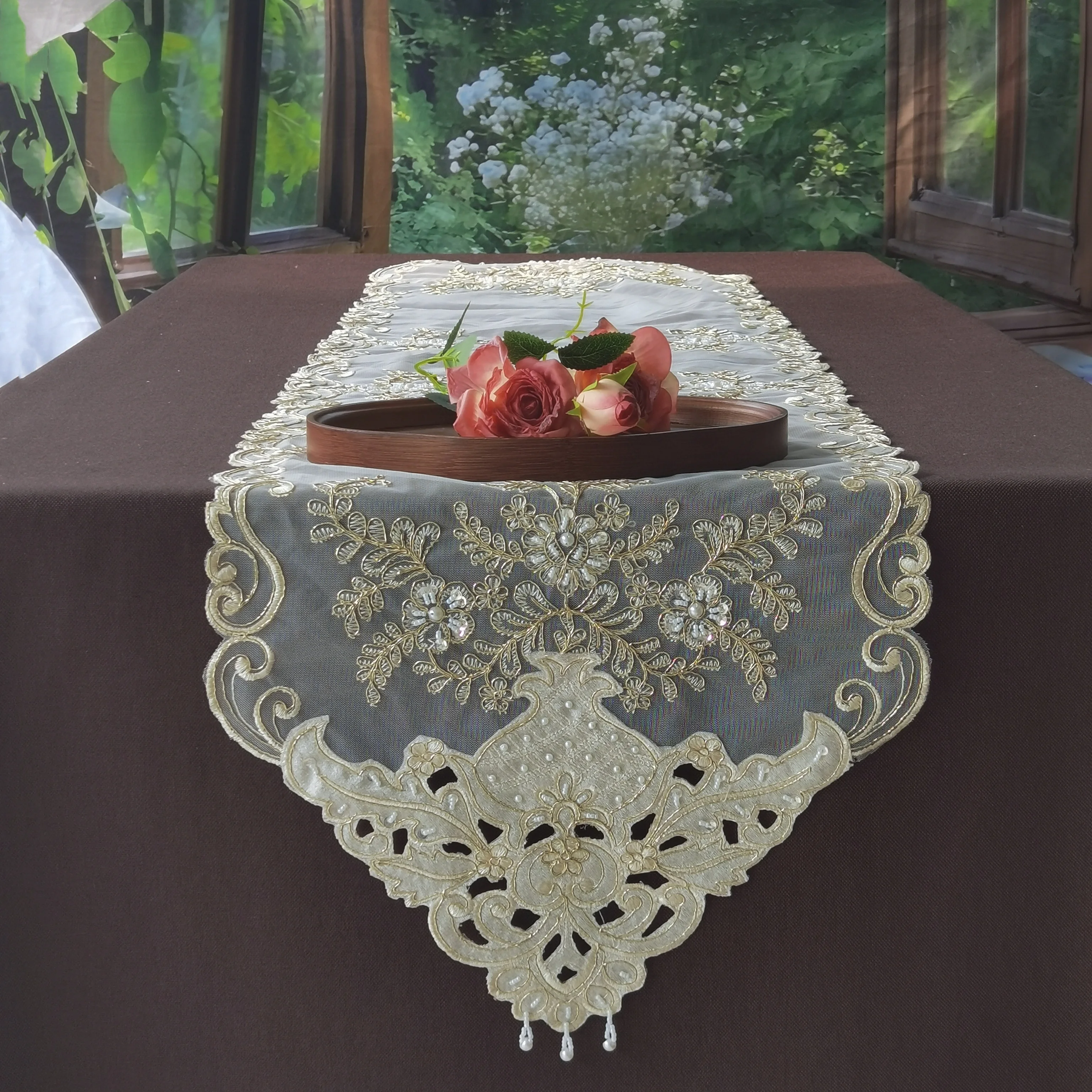 White Lace Table Runner Wedding Tablecloth Vintage Pearl Table Runner Oval Dressing Table Cover Birthday Decor Luxury Room Decor