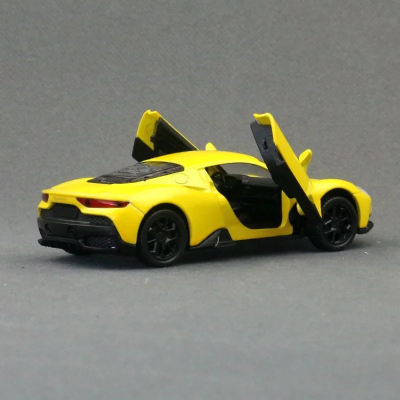 

Масштабная модель 1:41: Детская игрушка-суперкар Maserati MC20 из литого сплава, имитация автомобиля, украшение, подарок, коллекционная миниатюра