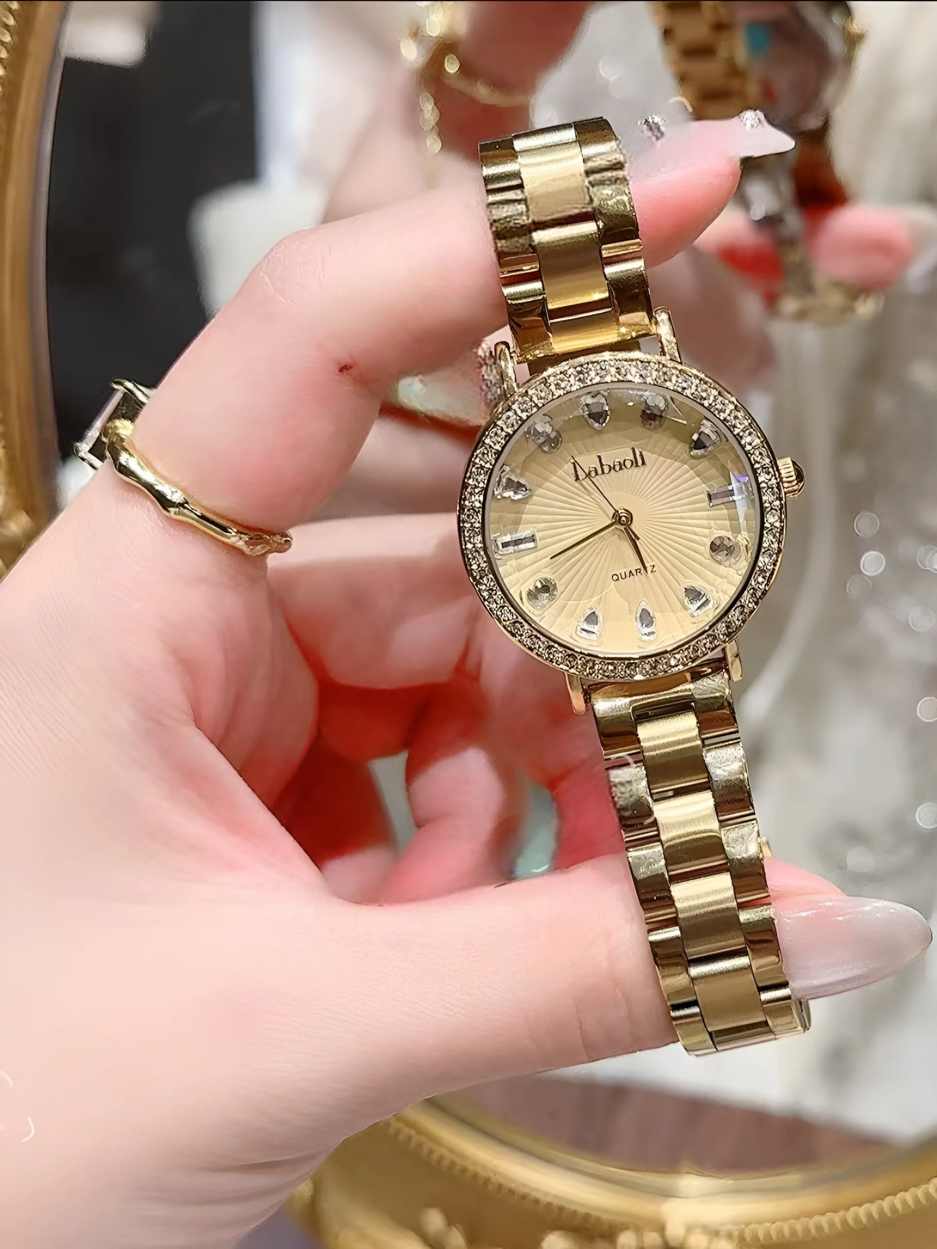 

New Minimalist, Understated Luxury, High-End Elegance, Women'S Quartz Watch, Exquisite Women'S Wristwatch, Women'S Accessory.