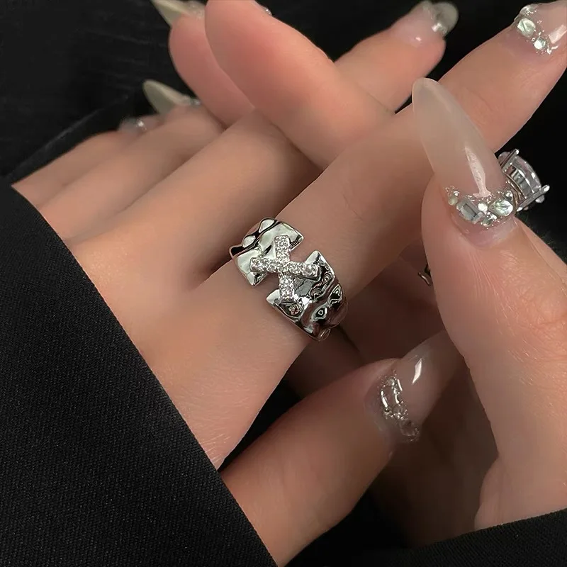 Y2K Accessories Shiny Star Cross Irregular Crystal Rings for Women Unisex Couple Engagement Ring Party Creative Metal Jewelry