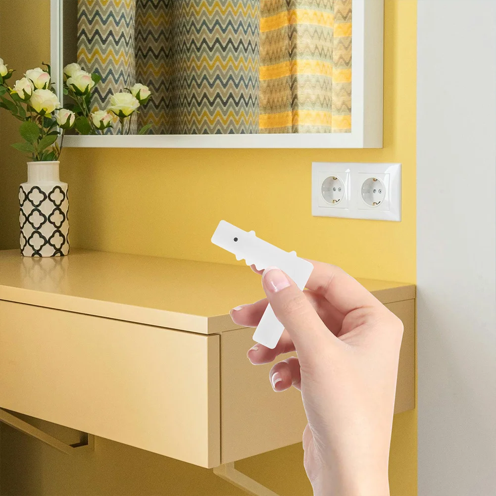 

4Pcs Baby Proofing Corner Guards Soft Silicone Desk Corner Protector Table Edge Safety Buffers for Furniture Protection