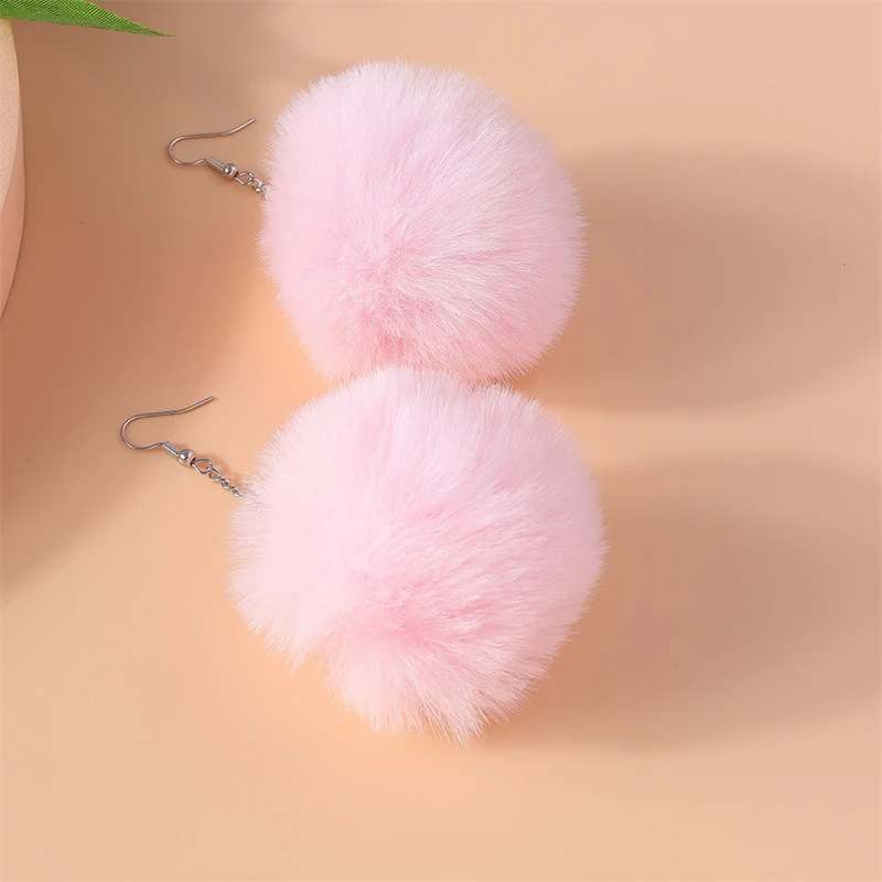 Trendige bunte große Plüsch-Kugel-Ohrringe für Frauen und Mädchen, Party, Festival, Schmuck, Geschenke – Detail 20