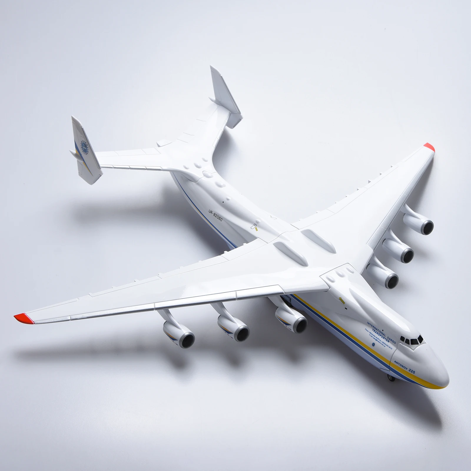 42 سنتيمتر 1/200 مقياس نموذج ل Antonov AN-225 AN225 Mriya النقل الطائرات طائرة الراتنج البلاستيك طبق الاصل جمع العرض