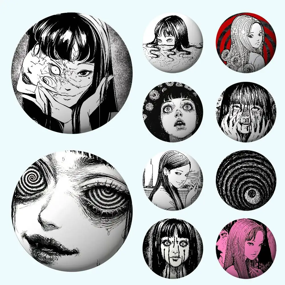 Insignias de cómics J-Junji I-Ito Japón, Pin de hojalata, botón personalizado de Anime, broche de escuela antigua, insignia de Collar de dibujos animados, regalo
