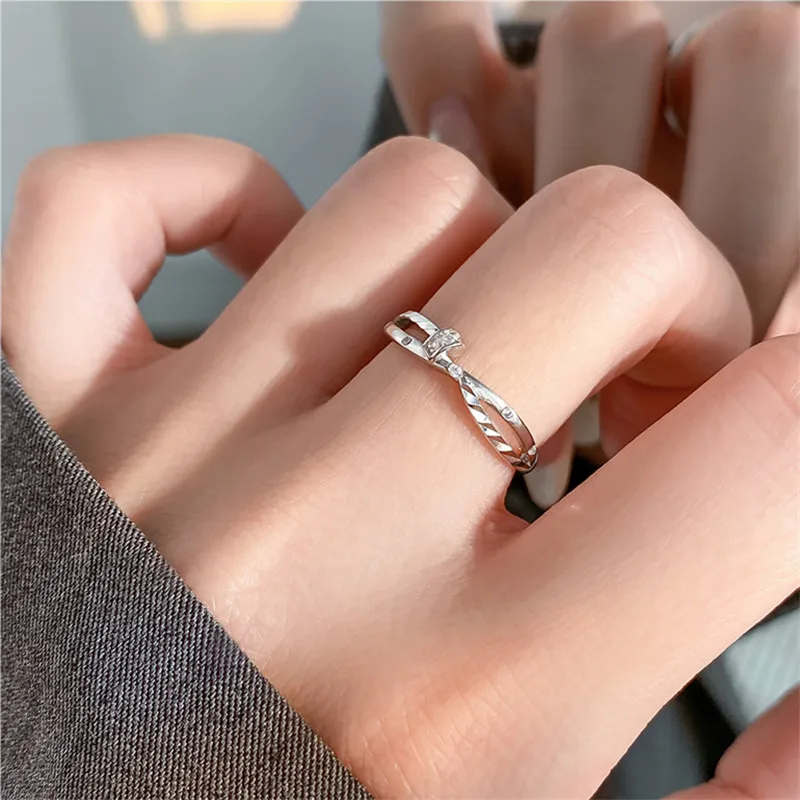 

European High-end Geometric Adjustable Ring For Women S925 Pure Silver Luxurious Temperament Wedding Jewelry