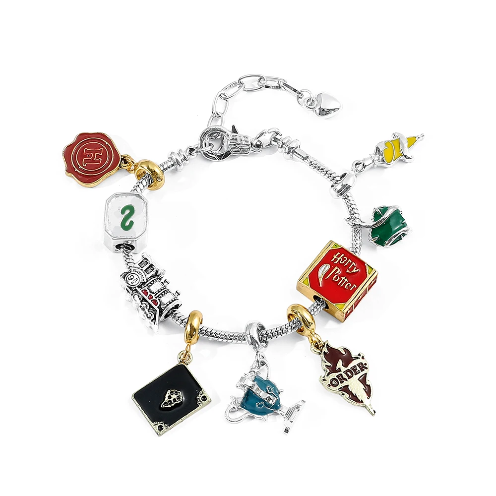 Accesorios de pulsera con temática de la película, dijes mágicos sorpresa para pulseras de la Casa Slytherin