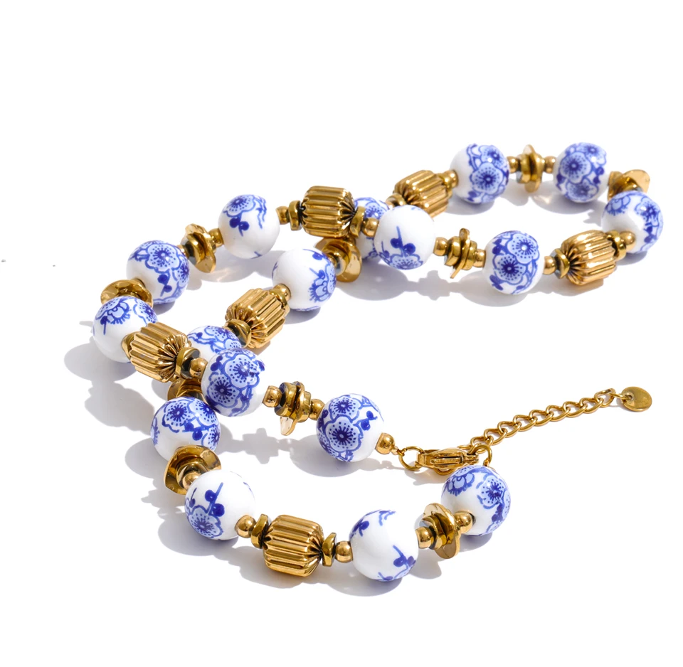 Yhpup Neuheiten Handgefertigter Schmuck Edelstahl Blaue Keramikblumen-Perlenkette Stilvolle Halskette Beliebtes Accessoire – Detail 3