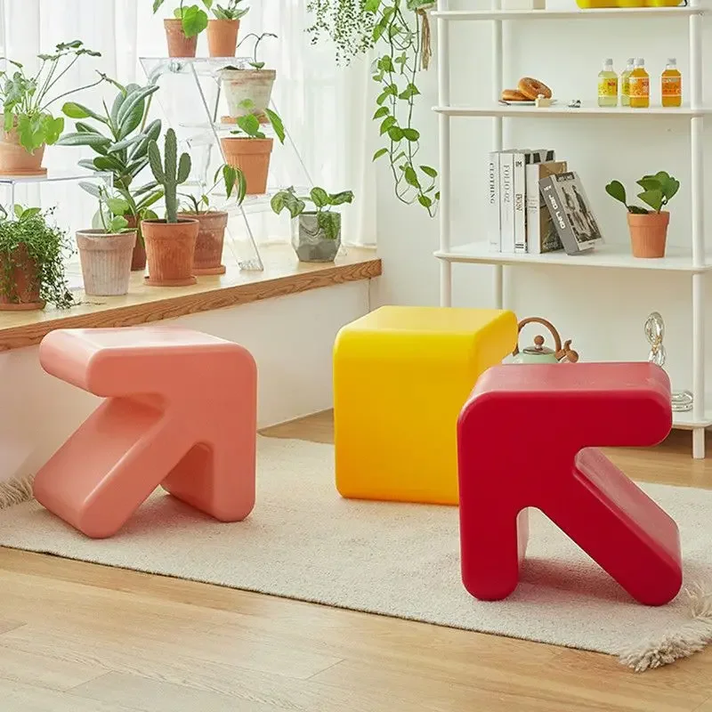 

Nordic small stool household bench creative arrow thickened plastic Stools Living room door shoe changing low Ottomans Furniture