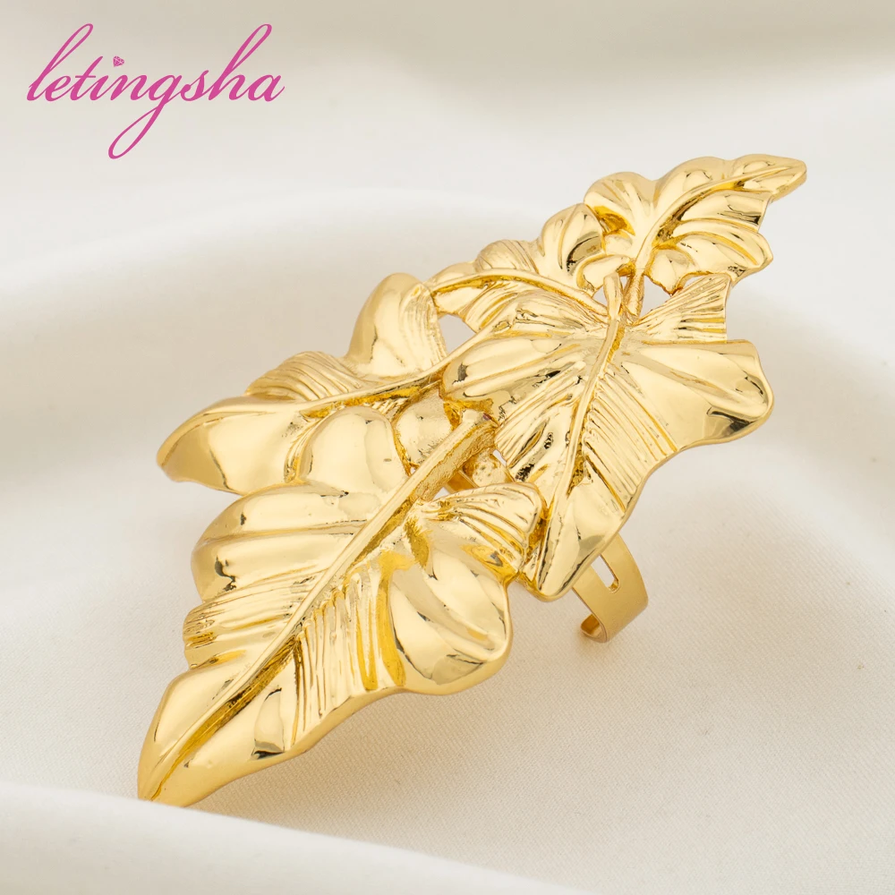 Large Flowers Shaped New Ring for Women Gold Color Style Rings Stainless Steel Daily Wear Jewelry Prom Accessories Gift