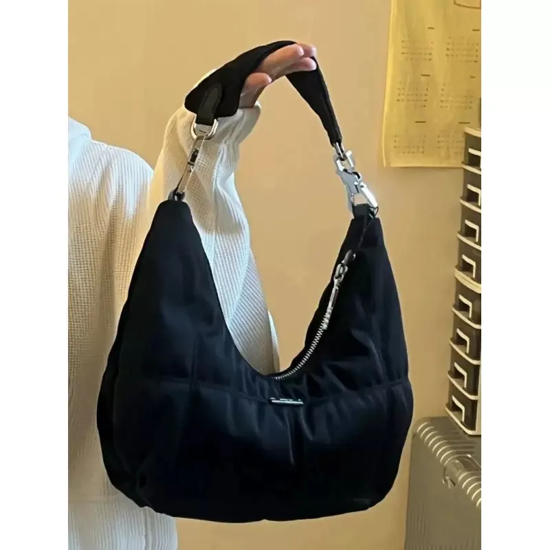 

Retro Bla Cloud Handbag Women's oulder Bag Crescent Bag Underarm Bag Faionable Nylon Pure Color Casual Crossbody Bag