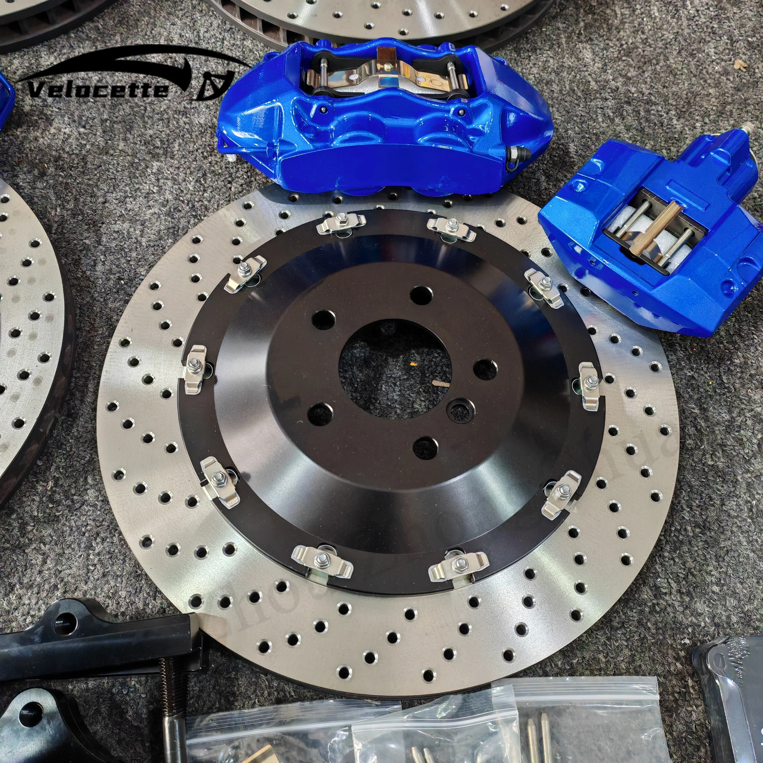 جديد M5 GT4 نظام فرامل السيارات 4/6-Pot الفرامل منصات كبيرة الفرامل الفرجار عدة لسيارات BMW F10