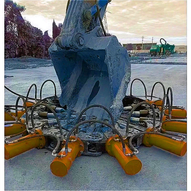 China Supplier Hydraulic Pile Breaking Machine Excavation Cranes Mounted Pile Breaker Machine Underwater Concrete Pile Cutter