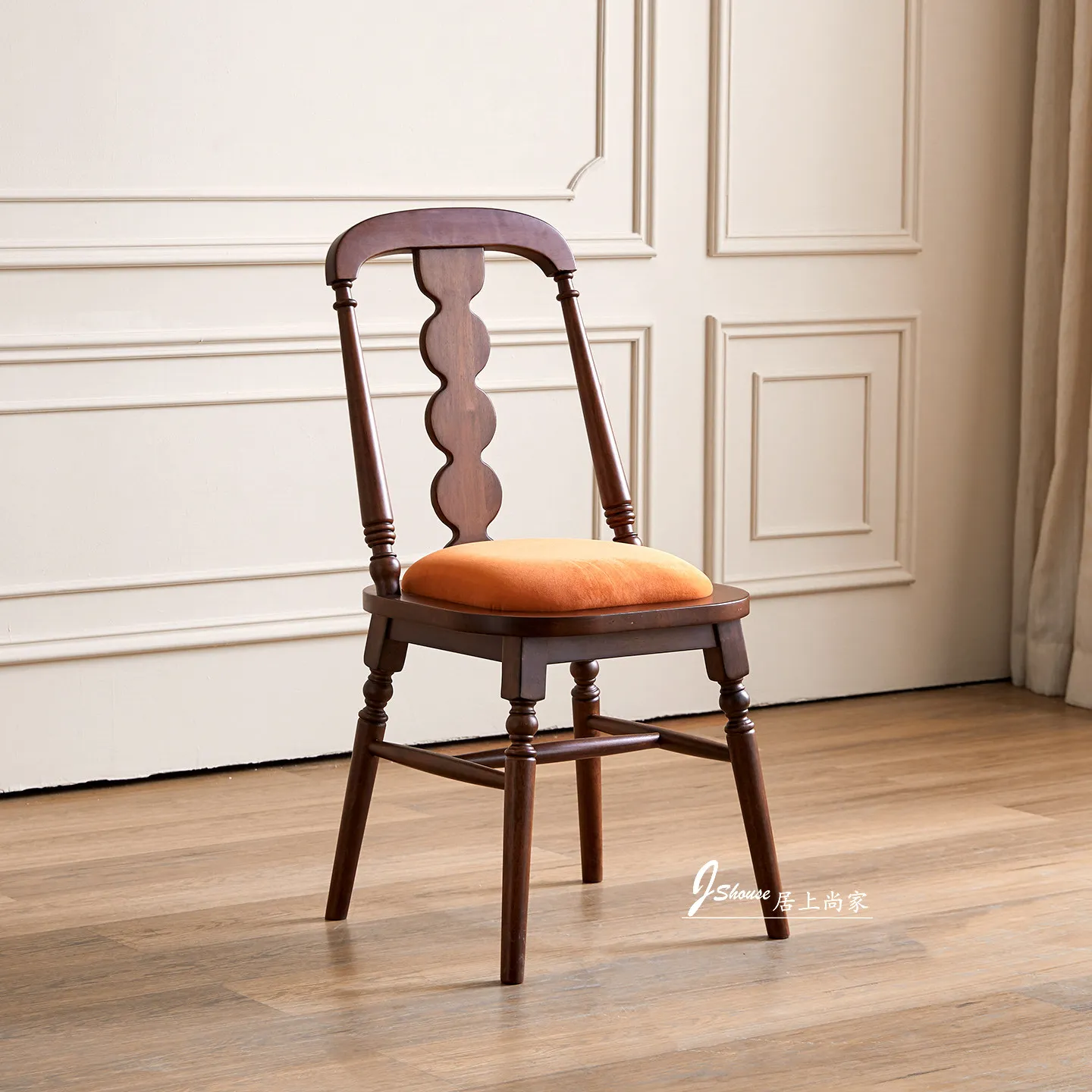 

Jushang Shangjia French antique dining chair solid wood soft bag hard seat